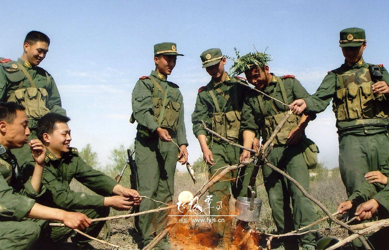 [推荐]实拍武警训练.