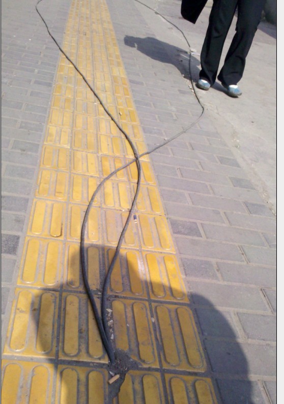 逆天了引上光缆这样也行