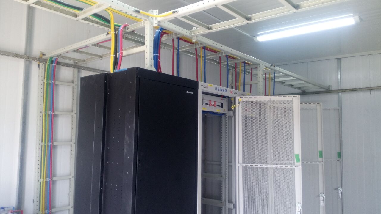 新建铁塔无线机房