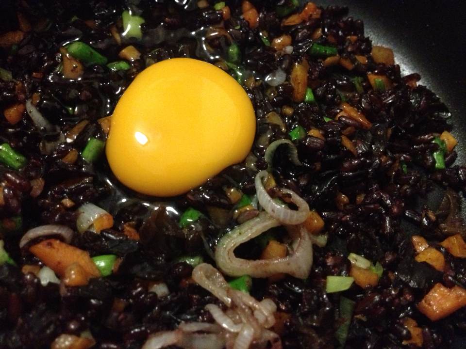 蛋炒饭黑暗料理图片