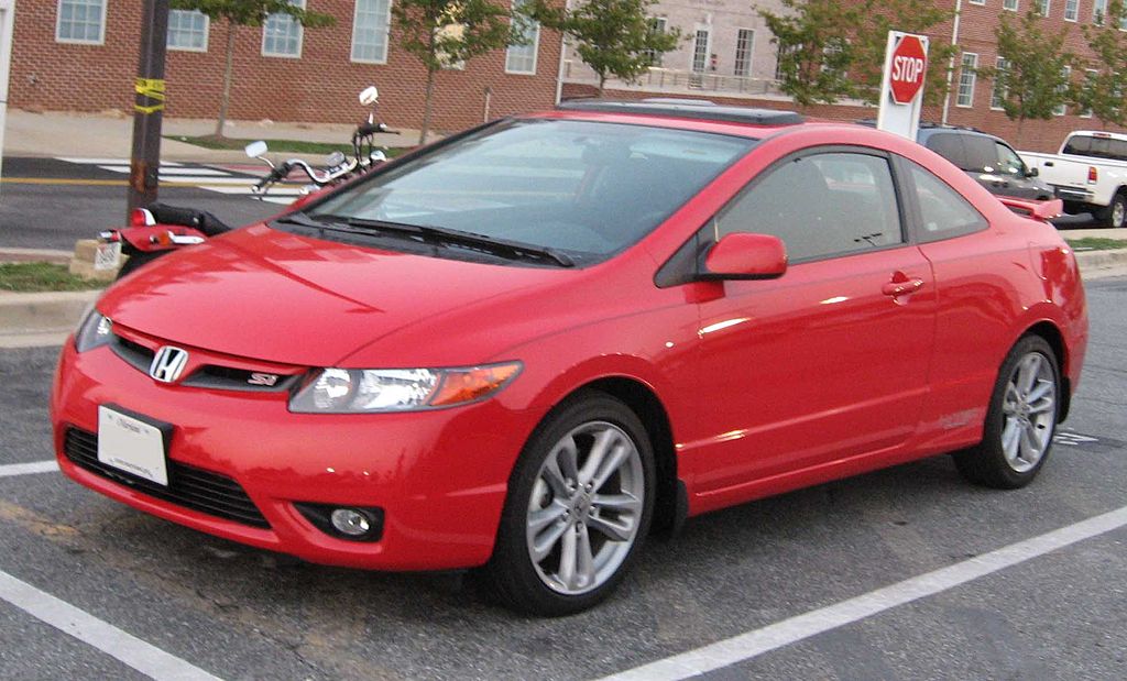 1024px-06-07_Honda_Civic_Si_coupe_1.jpg