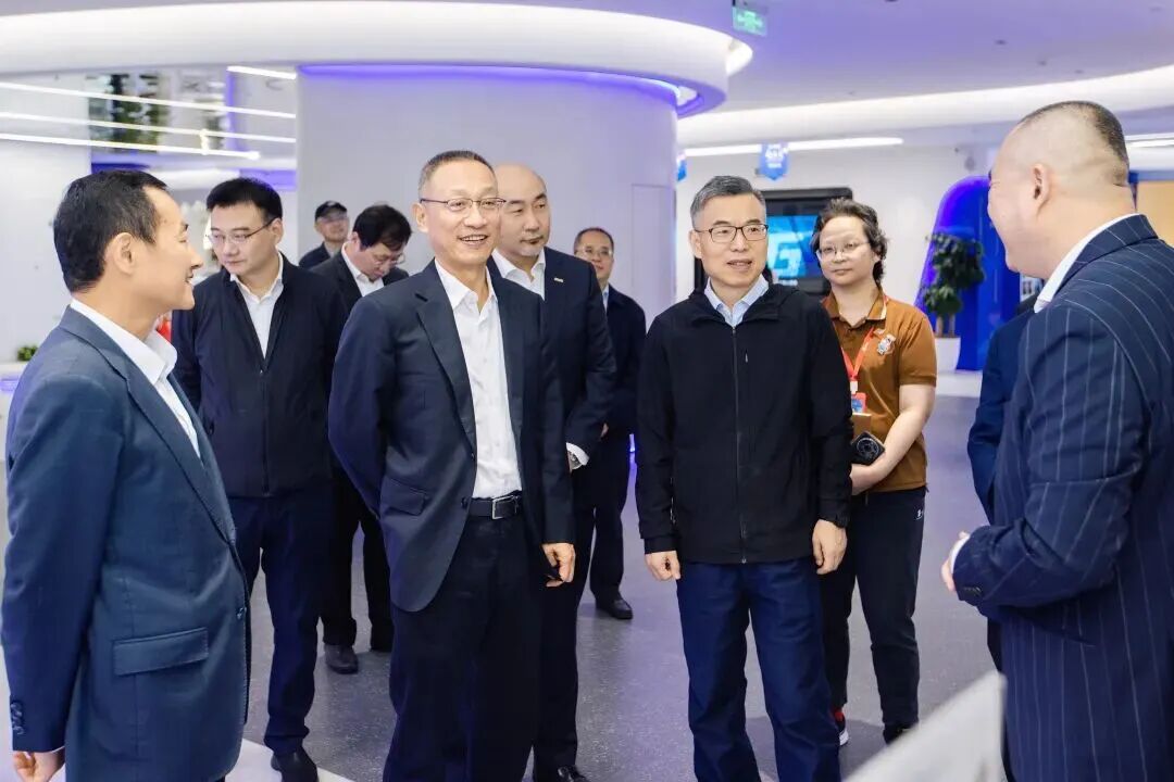 640?wx_fmt=jpeg&from=appmsg#imgIndex=2