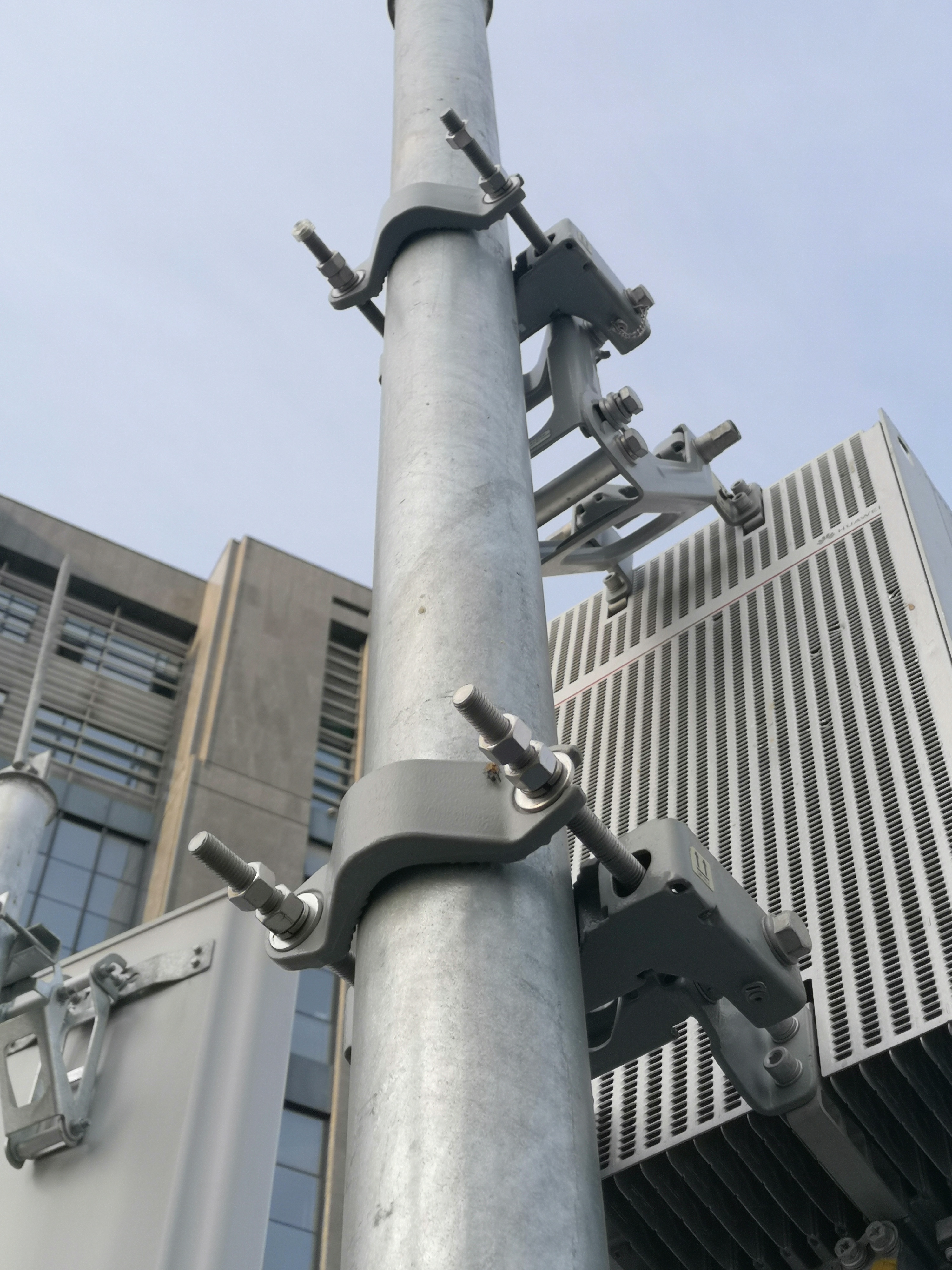 RRU安装图 - 4G/5G - 通信人家园 - Powered by C114