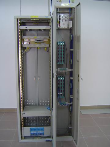 基站及基站内部实拍真图多图